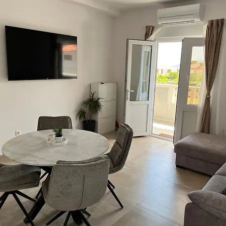 Sobin 1 דירה Kaštela