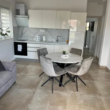 Apartment Sobin 1 Kastela